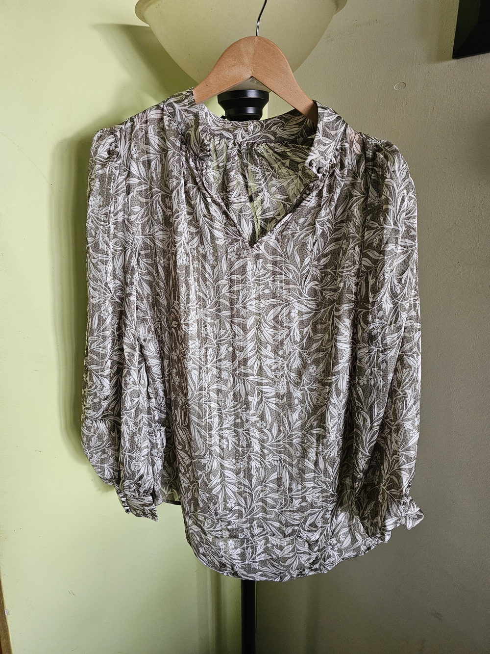 H&M Olive Green and White Leaf-Print V-Neck Tunic